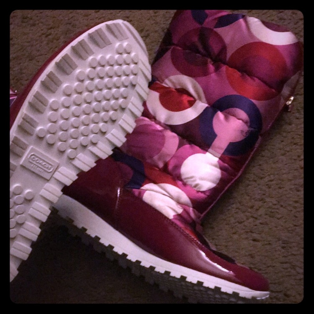 Coach rain boots brand new condition